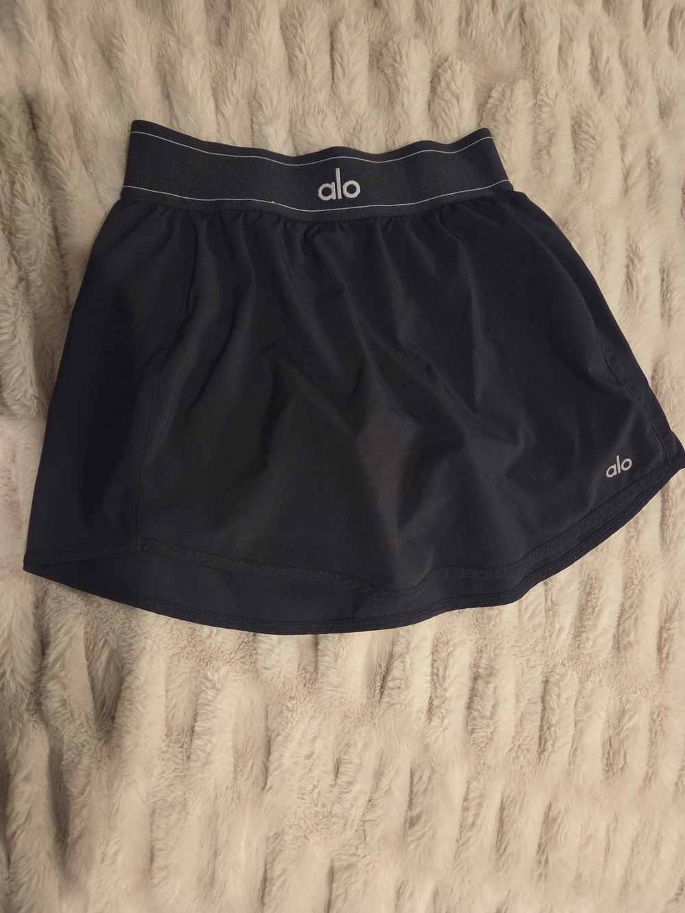 ALO Yoga Black Circle Skirt with Elastic Logo Waistband
